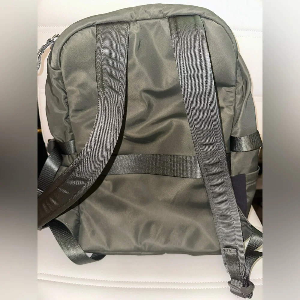 Authentic Lululemon Backpack - Picture 2 of 2